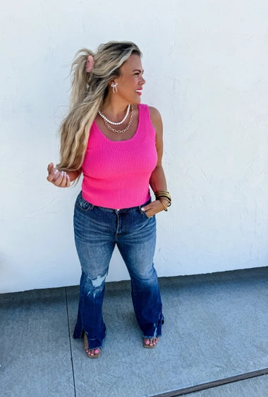 Lillian Scalloped Knit Tank in Pink